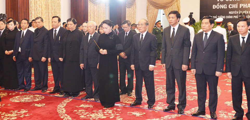 Khoảnh khắc lắng lòng tại lễ viếng nguyên Thủ tướng Phan Văn Khải